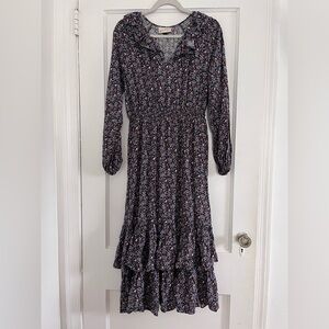 XS Balloon Sleeve Tiered Midi Dress